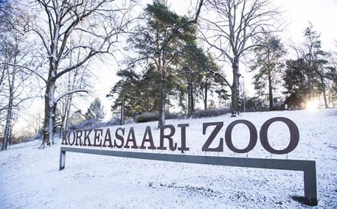 Ensilumi Korkeasaaren eleäintarhassa, kuva: Annika Sorjonen, Korkeasaaren eläintarha, 2020